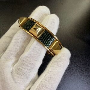 18k gold plated Hermès Medor Green Lizard Leather Cuff Bracelet